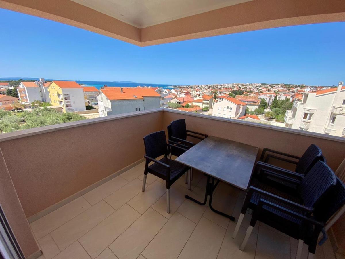Ferienwohnung Atrium Novalja Exterior foto
