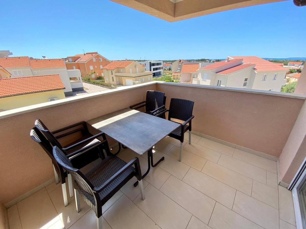 Ferienwohnung Atrium Novalja Exterior foto